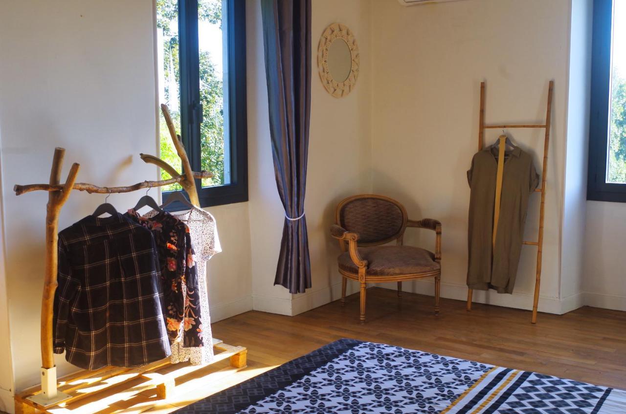 Les Tanalis - Chambres D'Hotes & Gite Gurs Exteriér fotografie