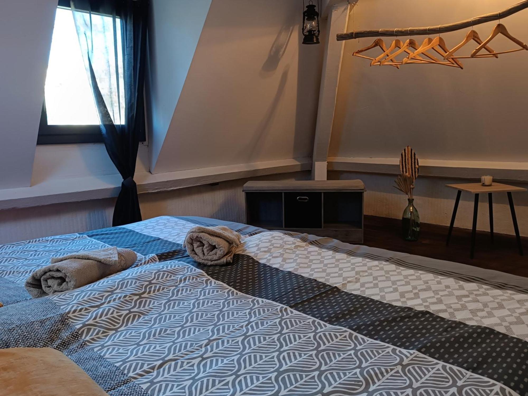 Les Tanalis - Chambres D'Hotes & Gite Gurs Exteriér fotografie