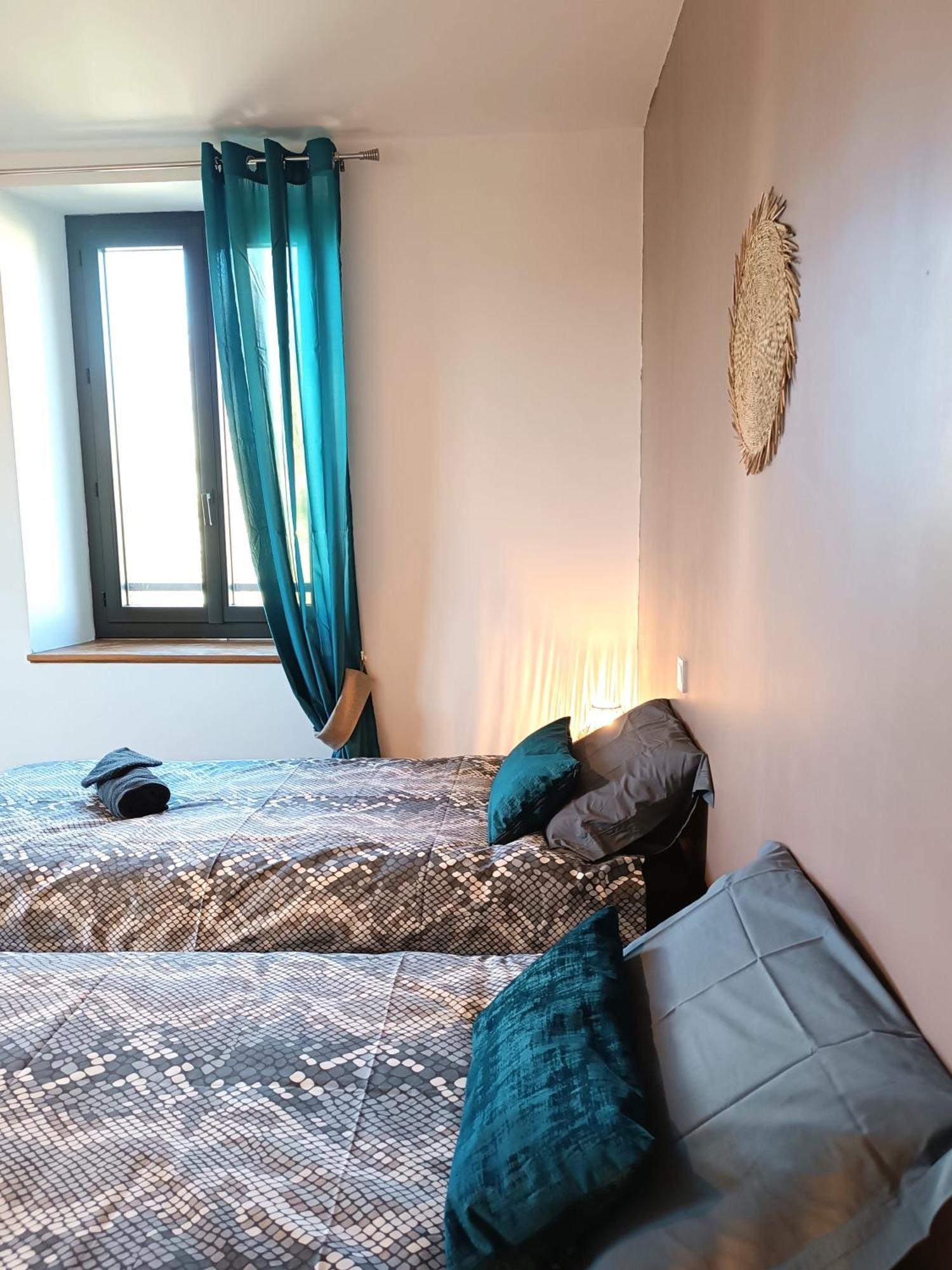 Les Tanalis - Chambres D'Hotes & Gite Gurs Exteriér fotografie